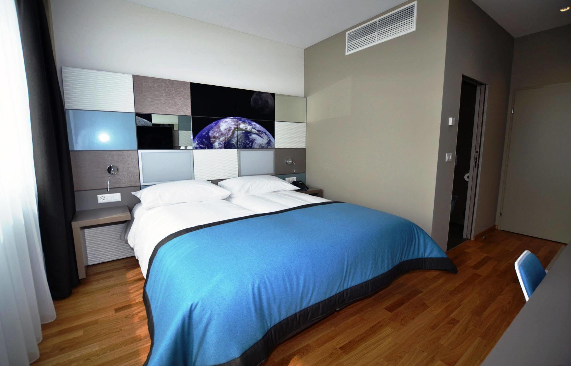 Discovery Hotel 3* Superior Crissier Luaran gambar